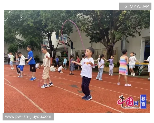 世界板球女子联赛与学校合作开展暑期班